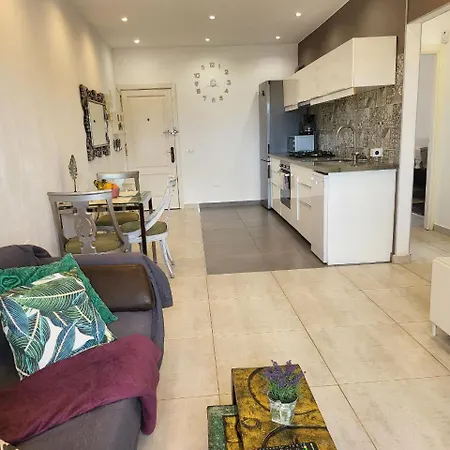 アパート Cosy 2 Bedroom Near Sea